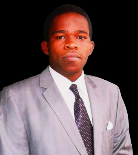 Maxwel Khadambi